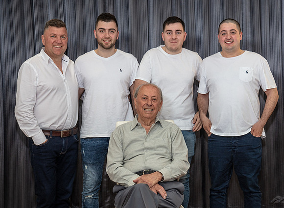 SIMMONDS_Gravias_Family-5886-preview