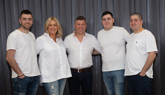 SIMMONDS_Gravias_Family-5907-preview
