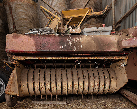 Simmonds_Dillon_Farm_Bailer_150w_MPF-4111_A4