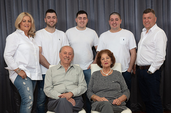 SIMMONDS_Gravias_Family-5837-preview