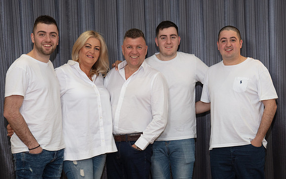 SIMMONDS_Gravias_Family-5901-preview