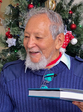 Simmonds_Curtis_Xmas23-8498_web_