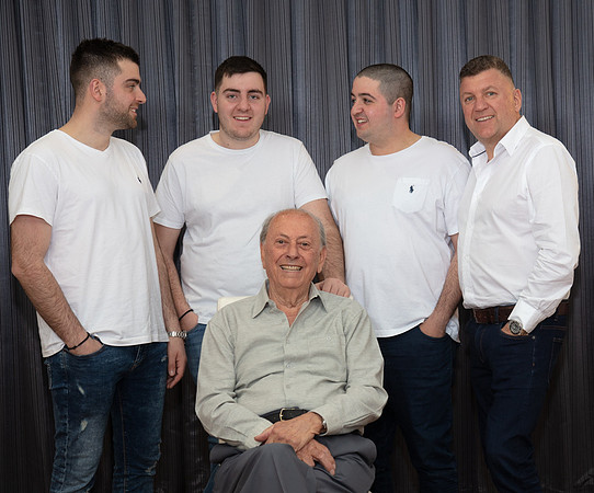 SIMMONDS_Gravias_Family-5875-preview
