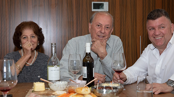 SIMMONDS_Gravias_Family-5977-preview