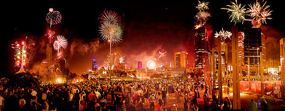 SIMMONDS_CoMNY10_7927_MF2hps_Skyline